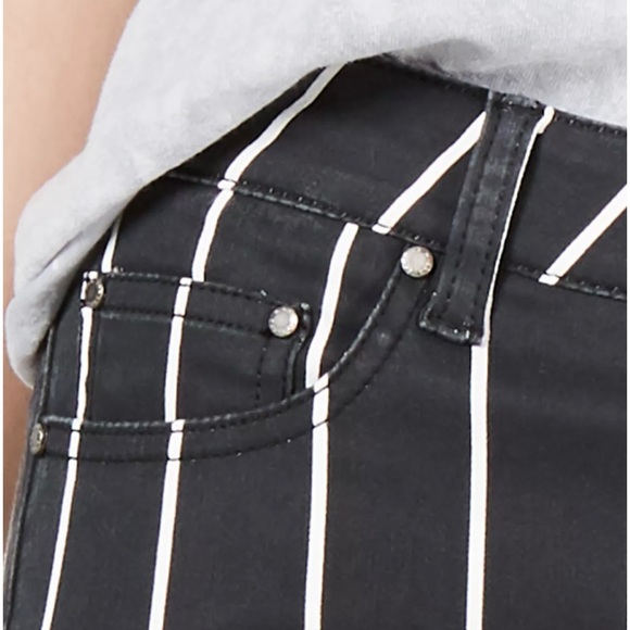 Tinseltown NWT High Rise Soft Stretch Skinny Jeans Blue & White Striped - Picture 5 of 11